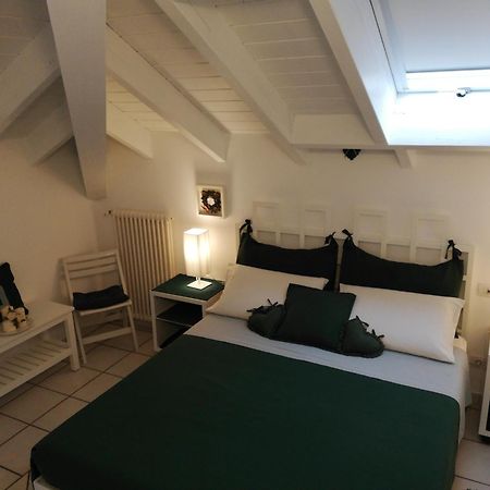 B&B Le Magnolie Gallarate Quarto foto
