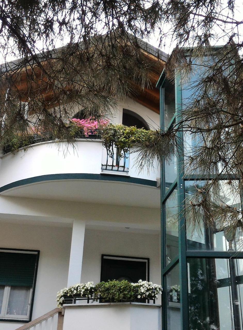 B&B Le Magnolie Gallarate Exterior foto