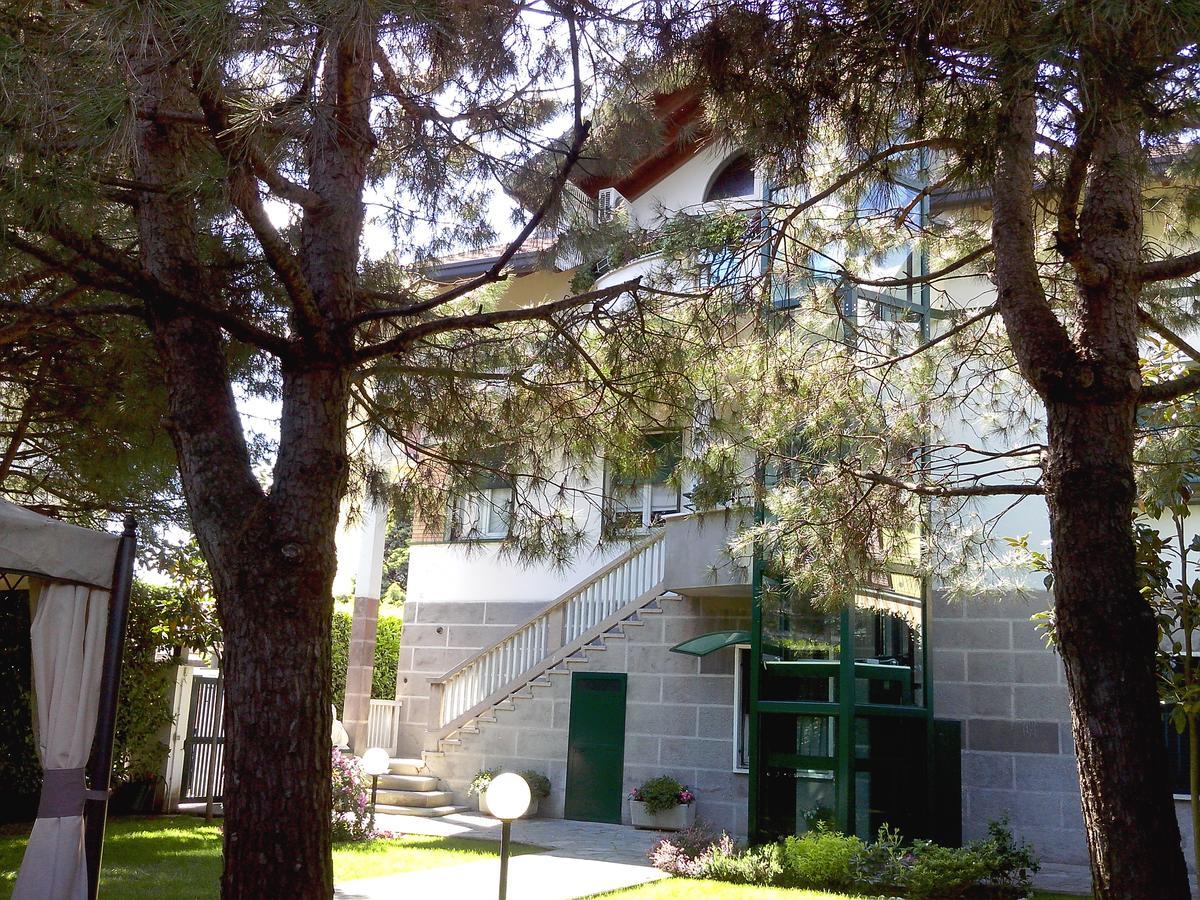 B&B Le Magnolie Gallarate Exterior foto